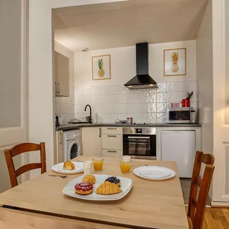 Quiet And Cozy - Near Transport - In Apartmán *